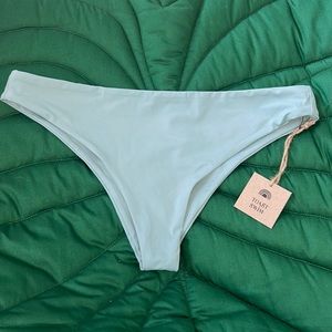 NWT Toast bikini bottom. Color: Sage green. Size L.